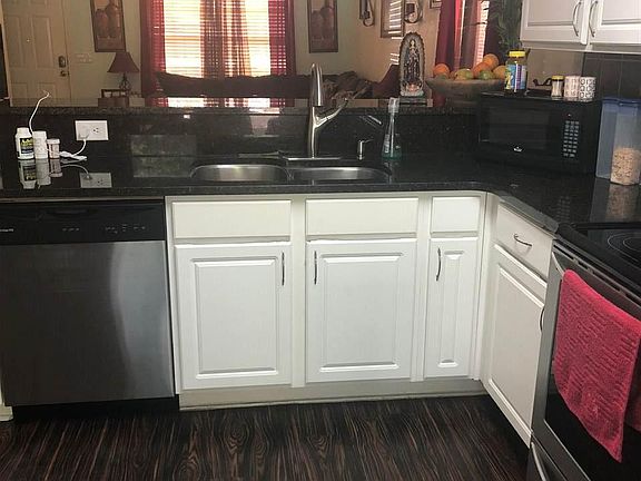 3rd image of 1087 Antigua Cir