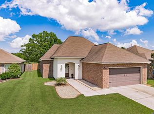 42568 Baystone Ave, Prairieville, LA 70769