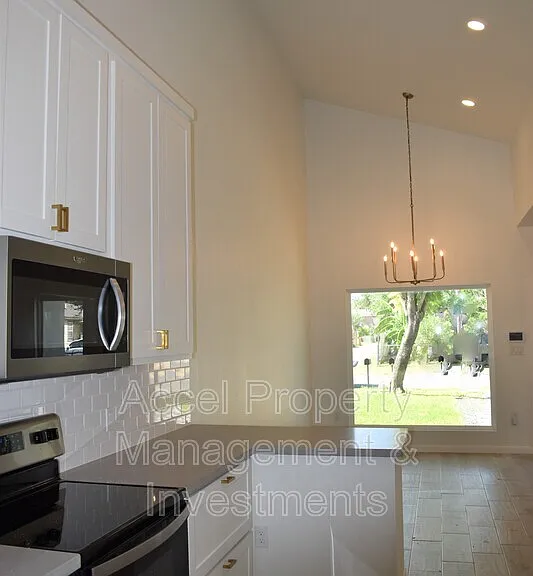 2120 Date Palm Ave #A — Photo 7