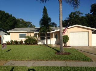 2222 Lauren Dr, Largo, FL 33774