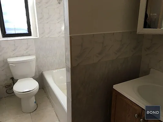 Rented by Bond New York | media 14