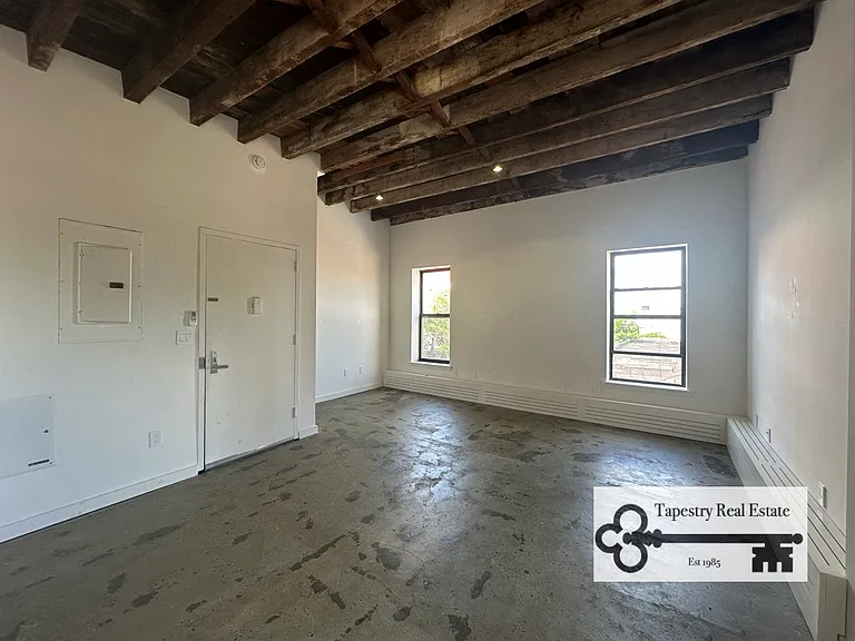 21-19 40th Ave #3 — Photo 7