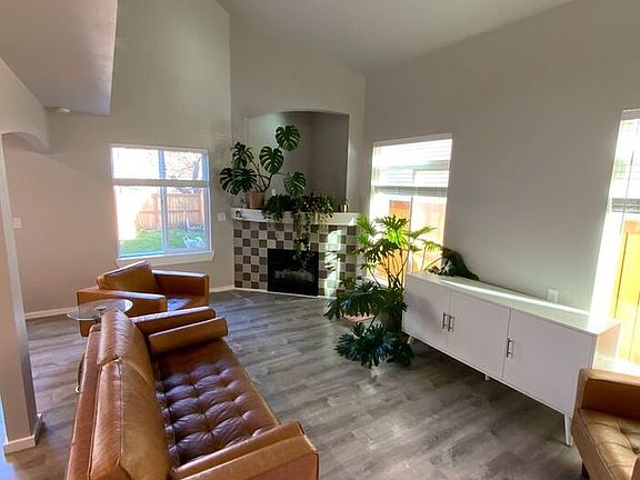 4th image of 2305 179th Street Ct E