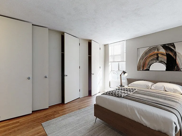 Latitude 40 — Photo 48