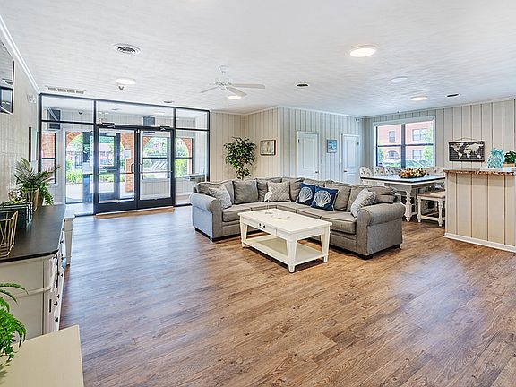 Resident Lounge