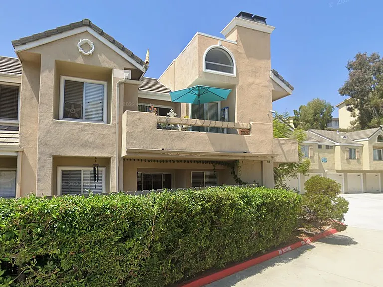 2920 Luciernaga St #103 — Photo 1