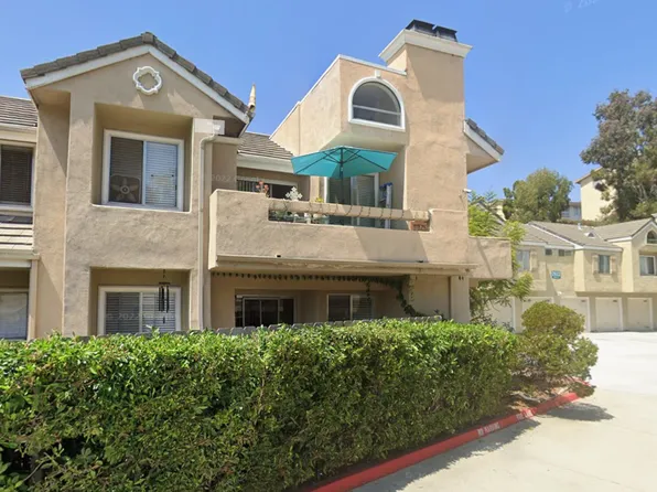 2920 Luciernaga St APT 103, Carlsbad, CA 92009