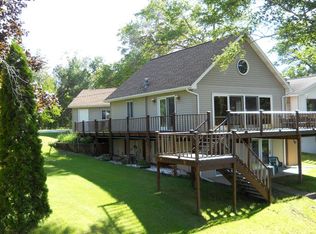 7246 Shorewood Rd, Oscoda, MI 48750