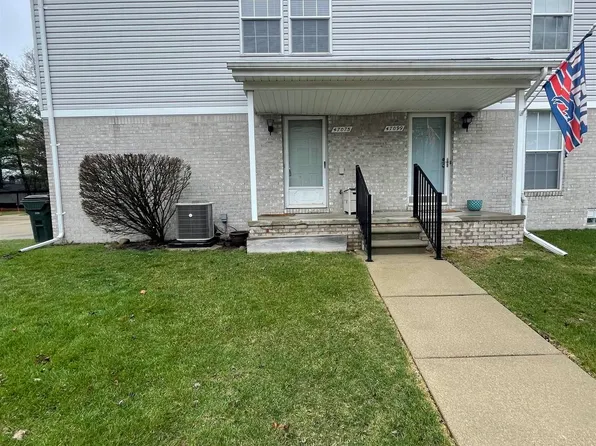 47075 Auburn Ct, Shelby Township, MI 48317