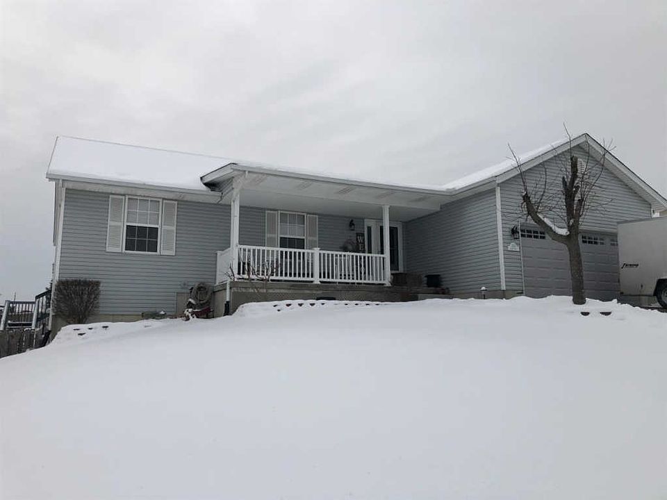 1st image of 3133 James Pl