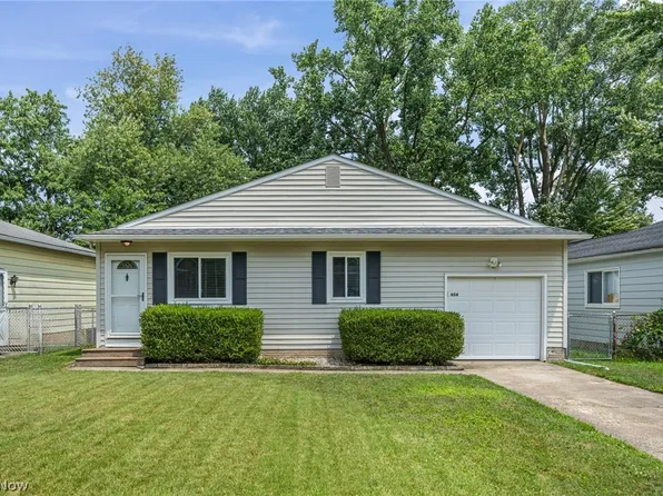 654 Wesley Dr, Berea, OH 44017