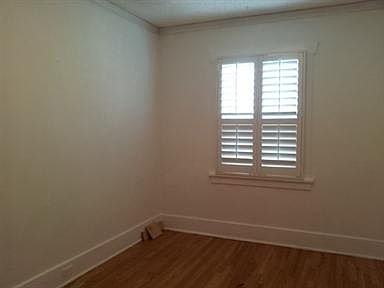 5th image of 2316 N Vine St