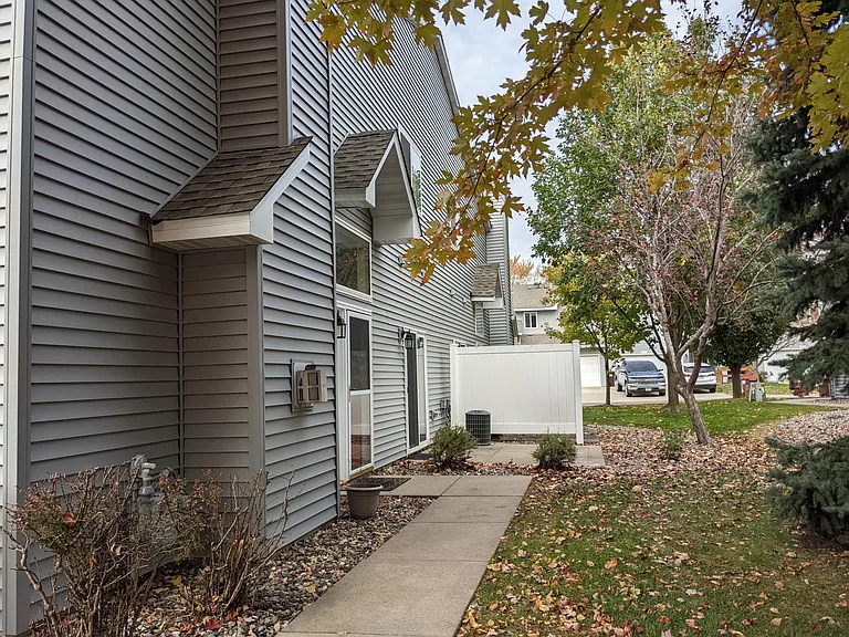 To front entry & patio