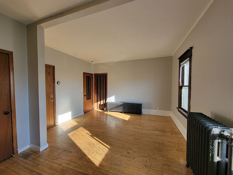 1st image of 1552 Edmund Ave APT 6