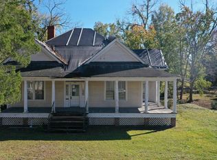 209 Williamsburg Ave, Lake City, SC 29560