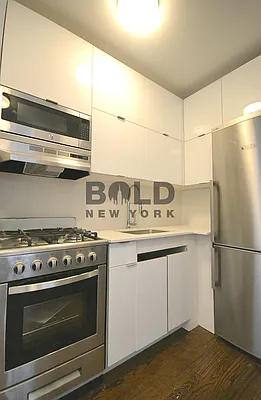 Rented by Bold New York | media 10