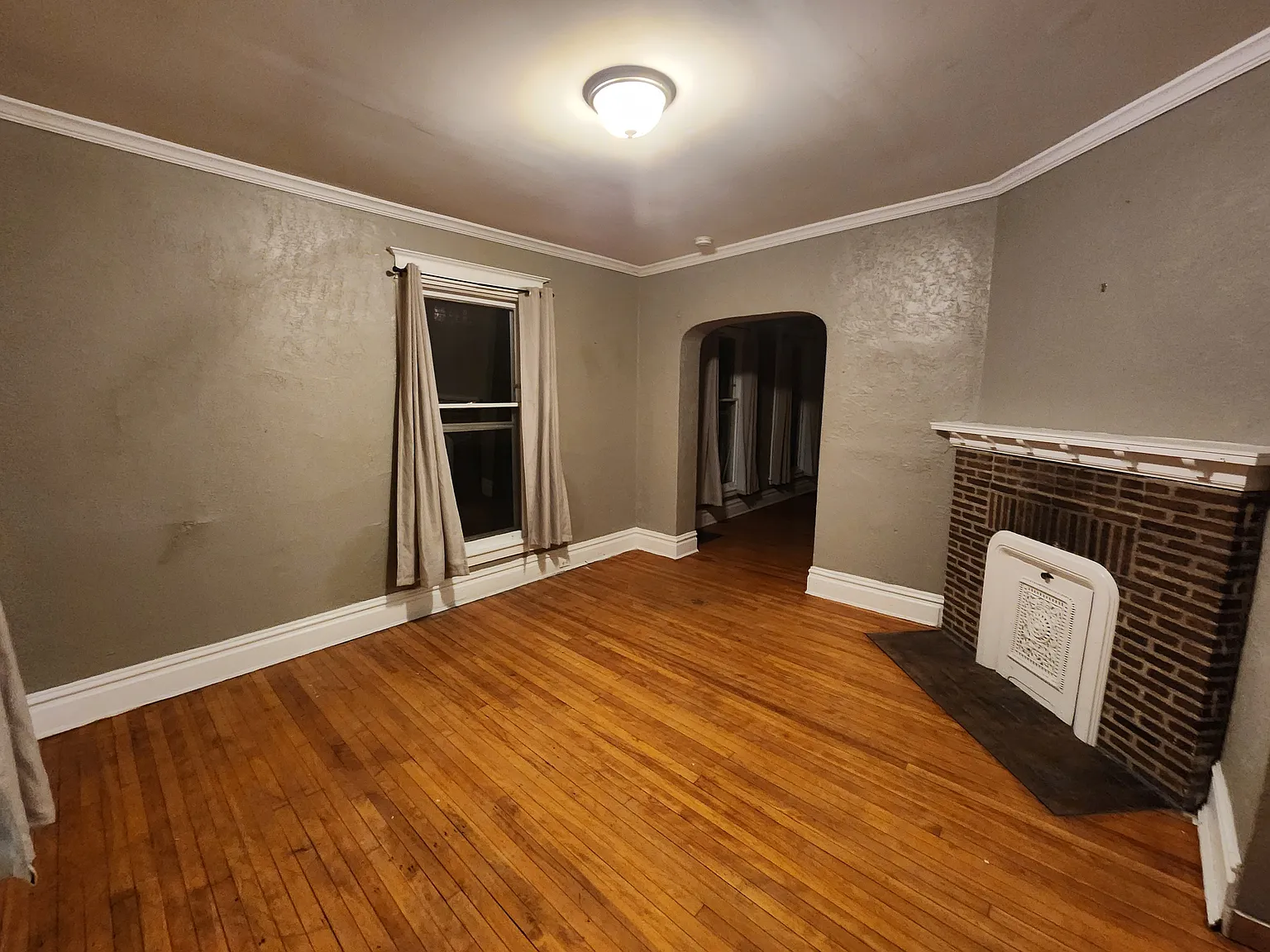 3 bed, 1550 sqft, $2,000 — Photo 3