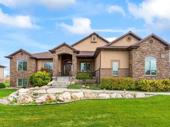 1039 Spyglass Hl, Syracuse, UT 84075