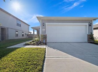2627 Hawthorn Park Ct, Houston, TX 77038