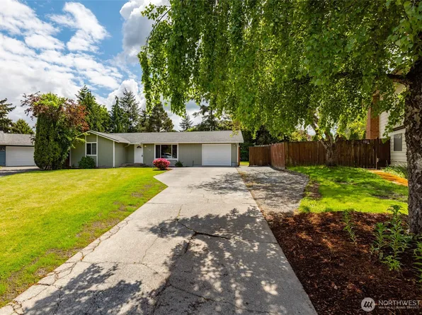 308 N 18th Place, Mount Vernon, WA 98273
