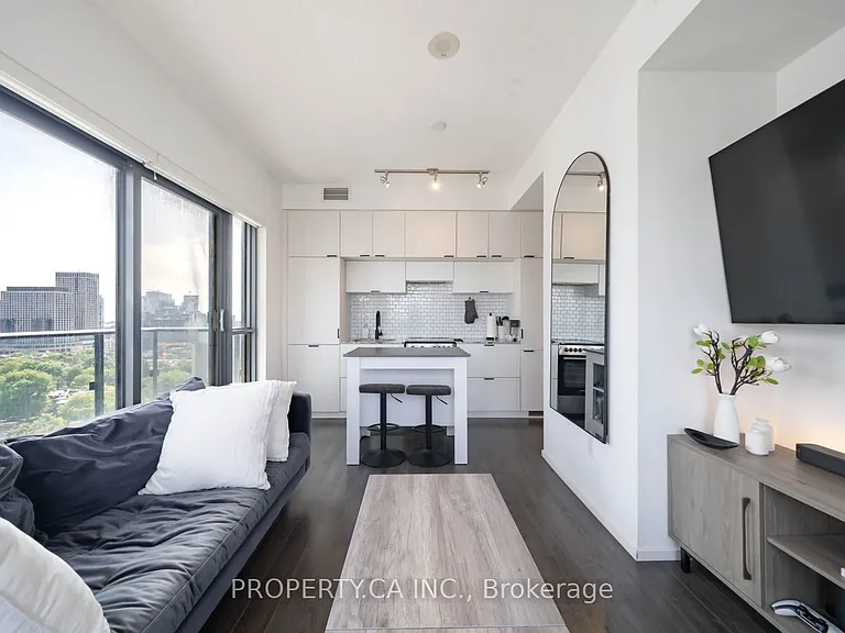 159 Dundas St E #1506 — Photo 4