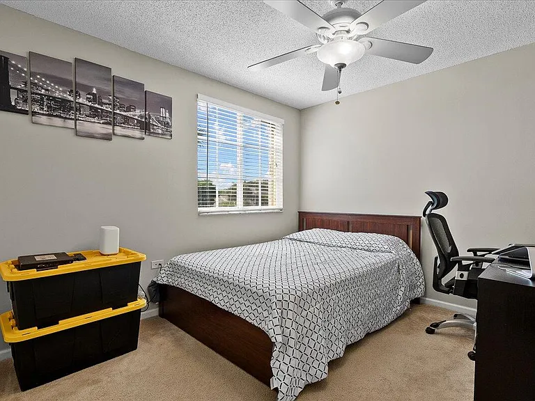 114 Lancaster Way — Photo 17