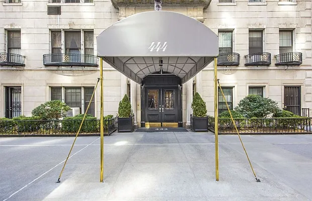 Sold by Corcoran | media 36