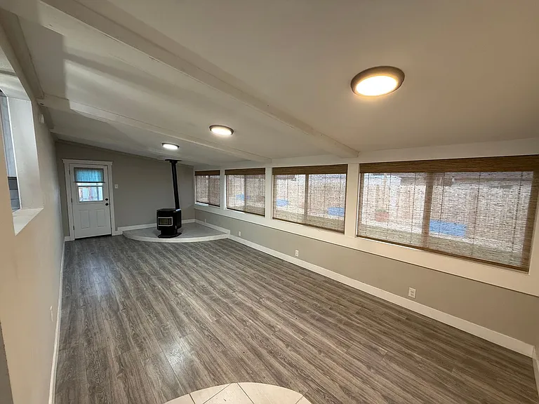 1203 Chambers Dr — Photo 8