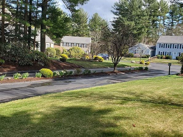 25 Reservoir Rd APT A5, Pembroke, MA 02359