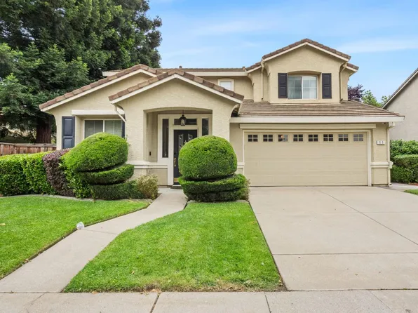 11 Two Rivers Ct, Sacramento, CA 95833