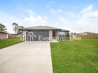 904 Hudson Rd, Chickasha, OK 73018