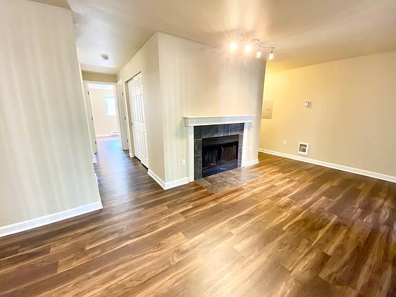 5th image of 3070 118th Ave SE #M-104
