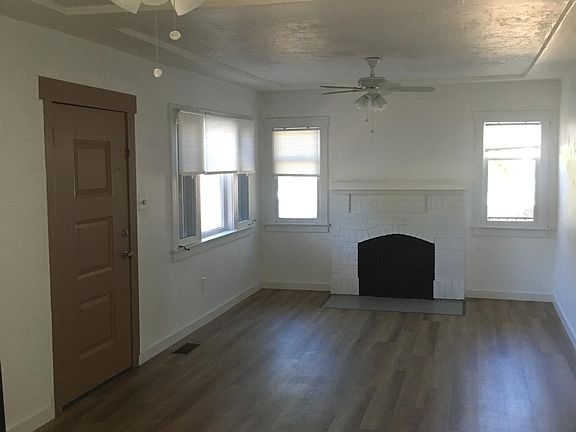 2nd image of 918 Douglas Blvd