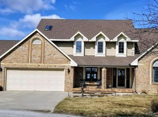 200 E Valley View Dr, Avoca, IA 51521