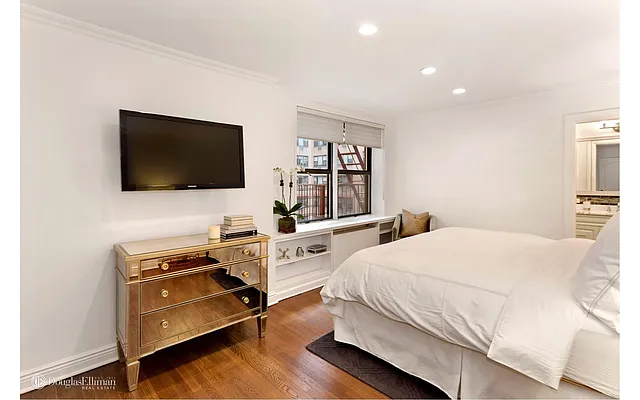 Sold by Douglas Elliman | media 4