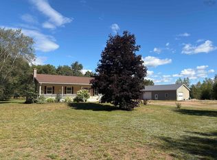 14536 Highway 1, Wilmot, NS B0P1W0