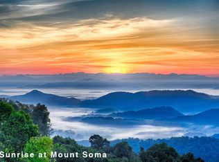 97 Mount Soma Blvd, Clyde, NC 28721