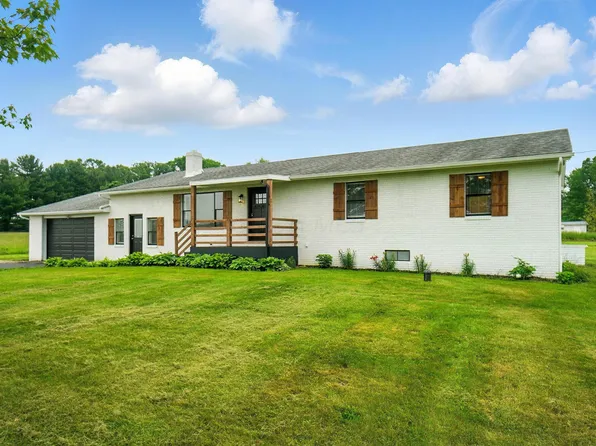 2145 Riley Rd NW, Johnstown, OH 43031