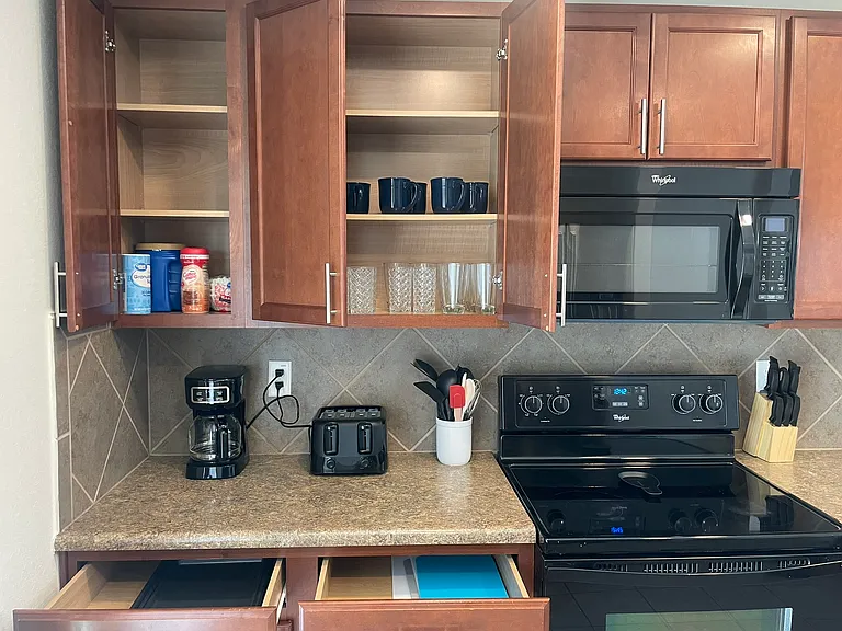 3738 Gallery Wls — Photo 113