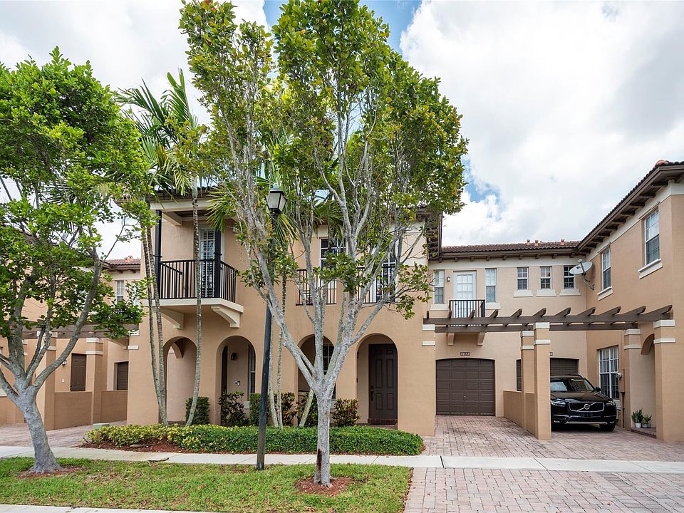 1st image of 8653 Blaze Court