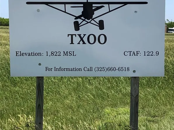 15 Cessna Dr, Abilene, TX 79601