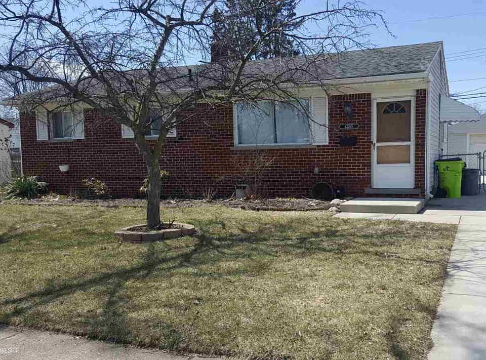 2nd image of 42265 Gainsley Dr