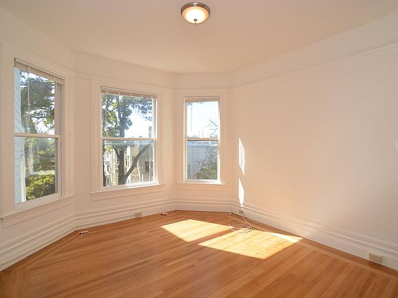 2nd image of 37 Lyon St #B