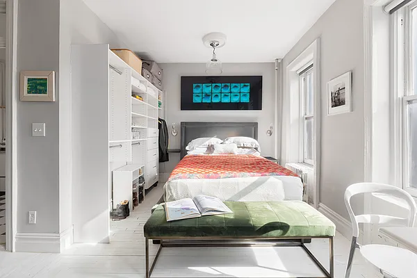 Sold by Compass | media 2