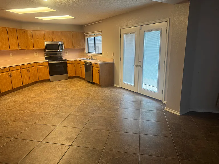 6473 Beech Trail Dr — Photo 41