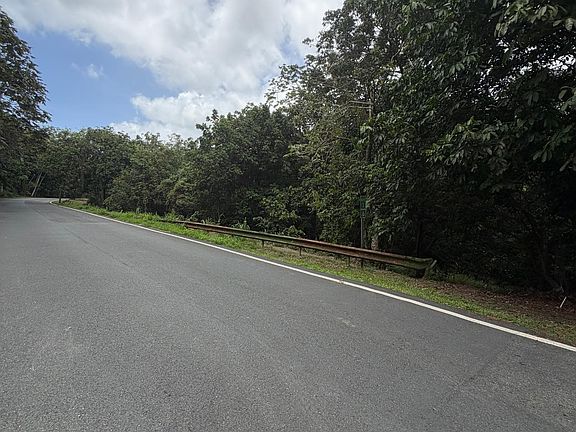 2nd image of 2.13 Carretera 808