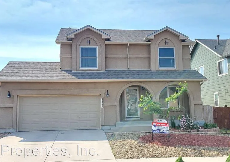 3241 Viero Dr — Photo 1