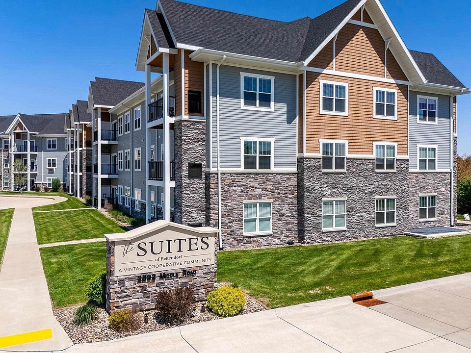 1st image of 2592 Middle Rd #315