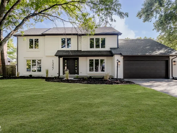 1327 Goldfinch Dr, Carmel, IN 46032