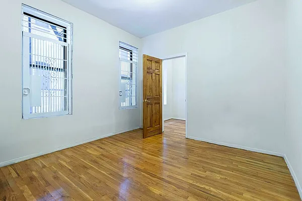 Rented by Compass | media 4